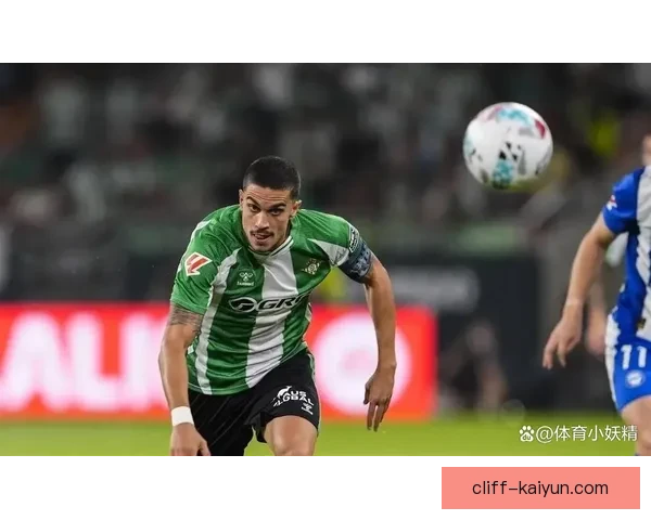 西甲新赛季外援加盟数量增加，球队整体实力稳步提升值得关注